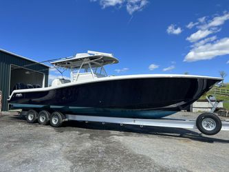 39' Invincible 2016 Yacht For Sale